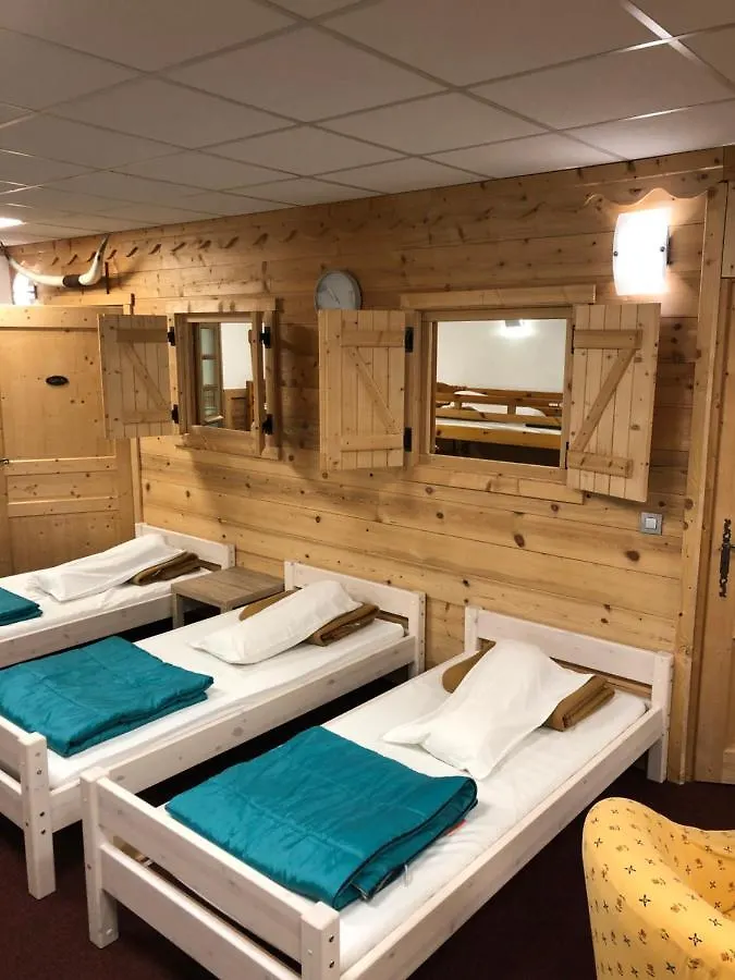 Alpenrose Chamonix Hostel 0*,
